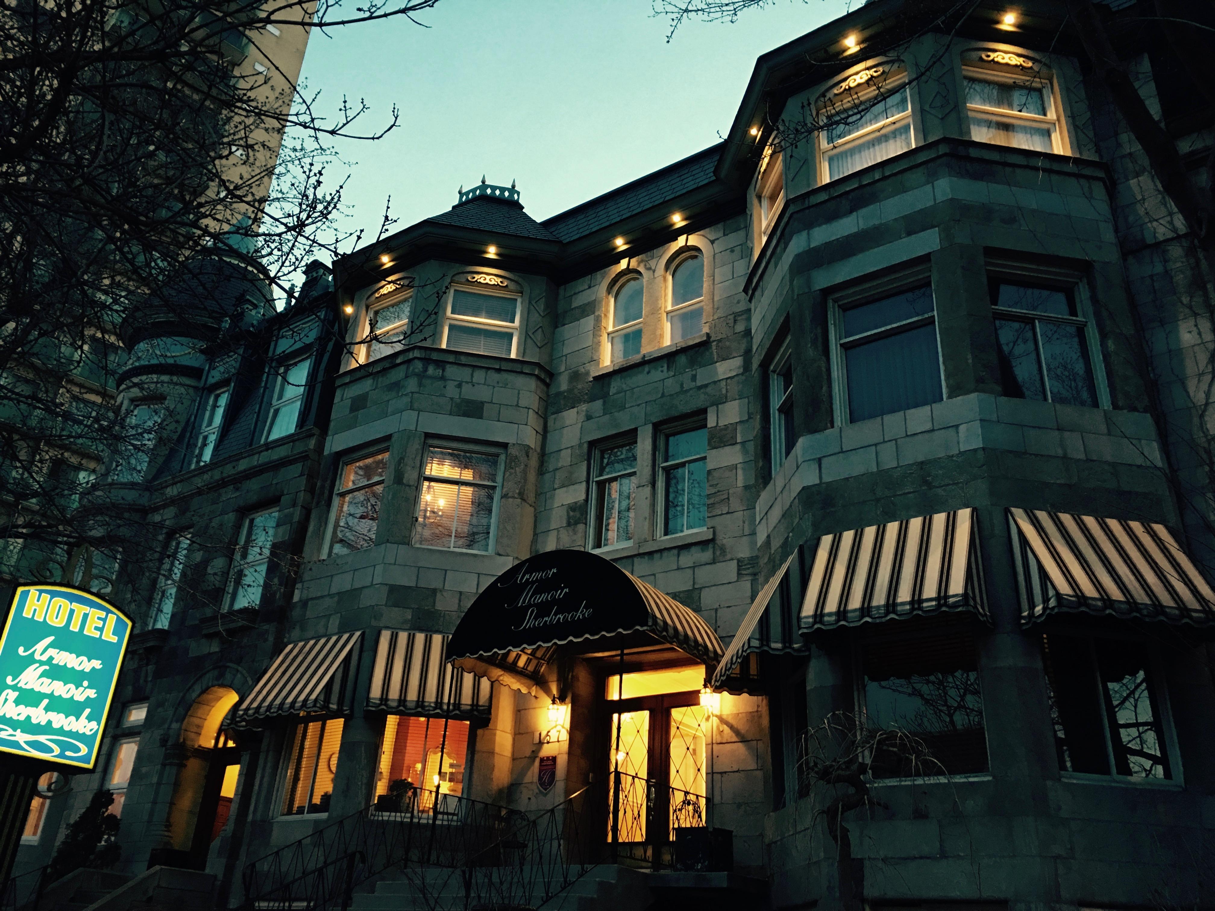 Manoir Sherbrooke Монреаль Экстерьер фото