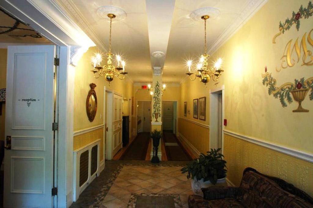 Manoir Sherbrooke Монреаль Экстерьер фото